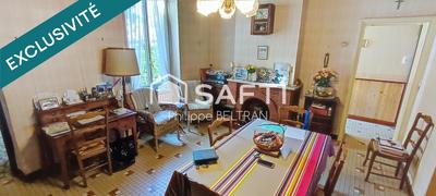 Maison - 260 m² - 10 pièces