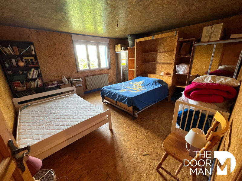 Maison - 202 m² - 8 pièces