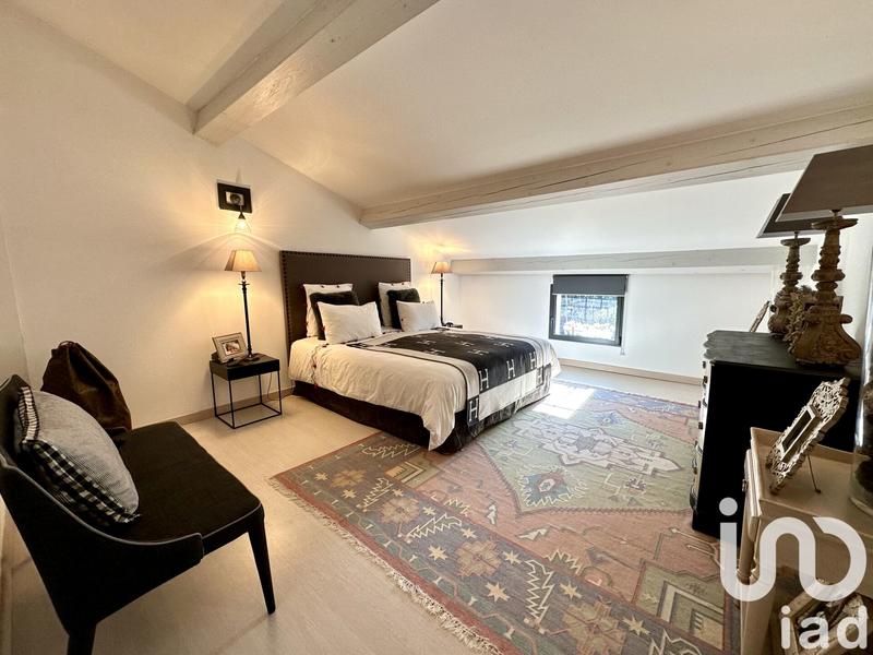 Maison - 283 m² - 8 pièces