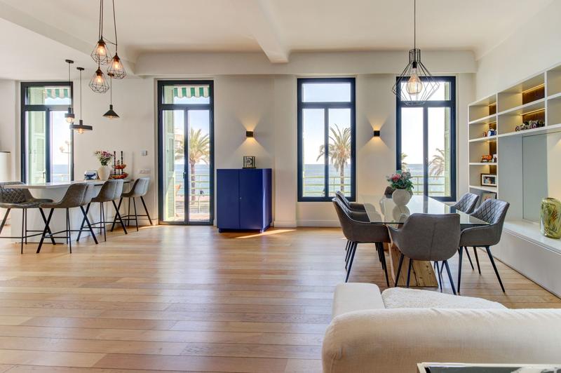 Appartement - 192 m² - 5 pièces