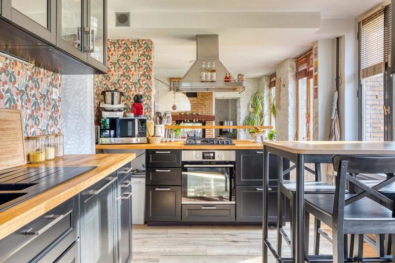 Maison ancienne - 162 m² - 8 pièces