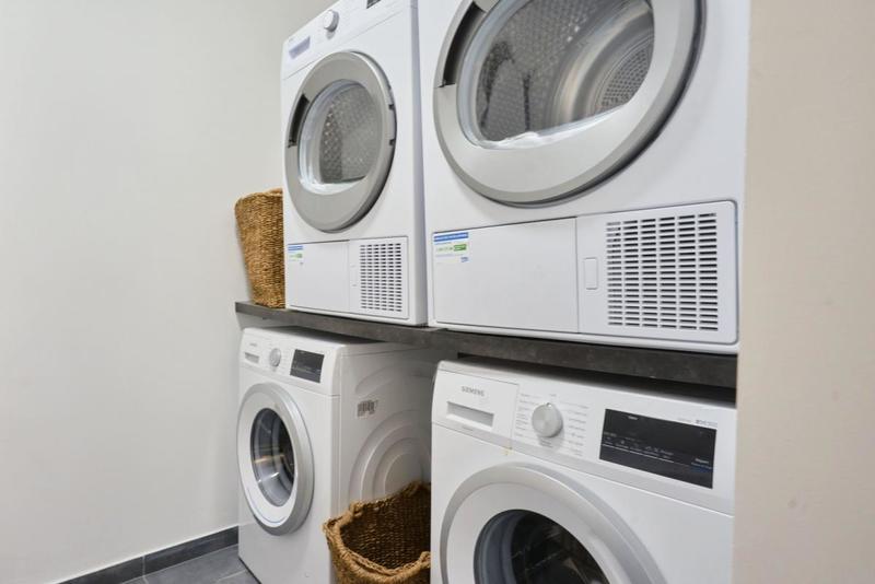 Maison - 164 m² - 10 pièces