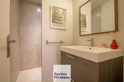 Appartement - 134 m² - 4 pièces