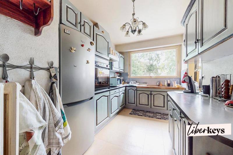 Appartement - 100 m² - 4 pièces