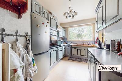 Appartement - 100 m² - 4 pièces