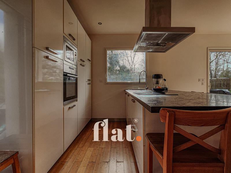 Maison - 147 m² - 5 pièces