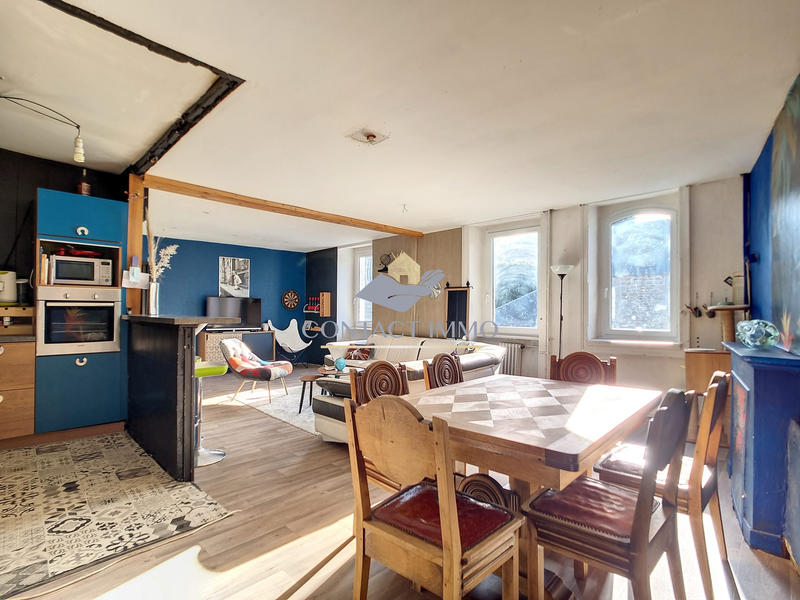 Maison - 293 m² - 8 pièces