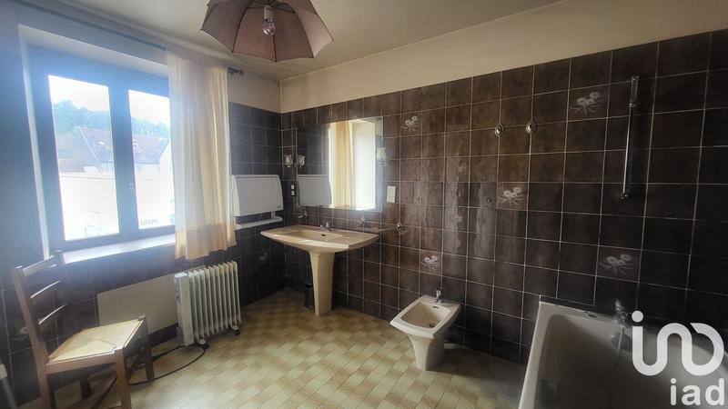 Maison de ville - 342 m² - 9 pièces