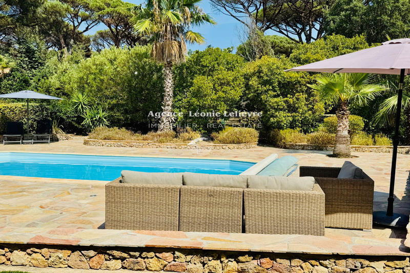 Maison - 99 m² - 4 pièces