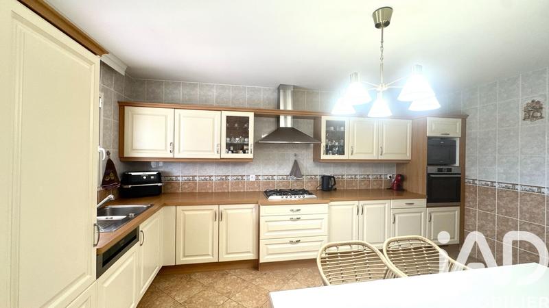 Maison - 163 m² - 6 pièces