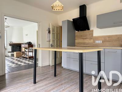 Maison - 152 m² - 7 pièces