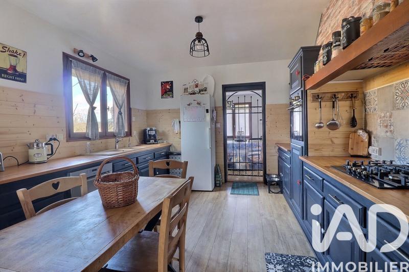 Maison - 287 m² - 8 pièces