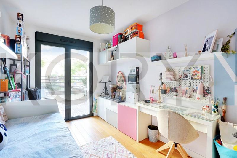 Appartement - 120 m² - 5 pièces