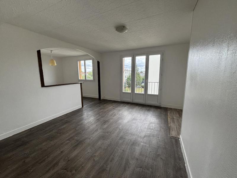 Appartement ancien - 66 m² - 4 pièces