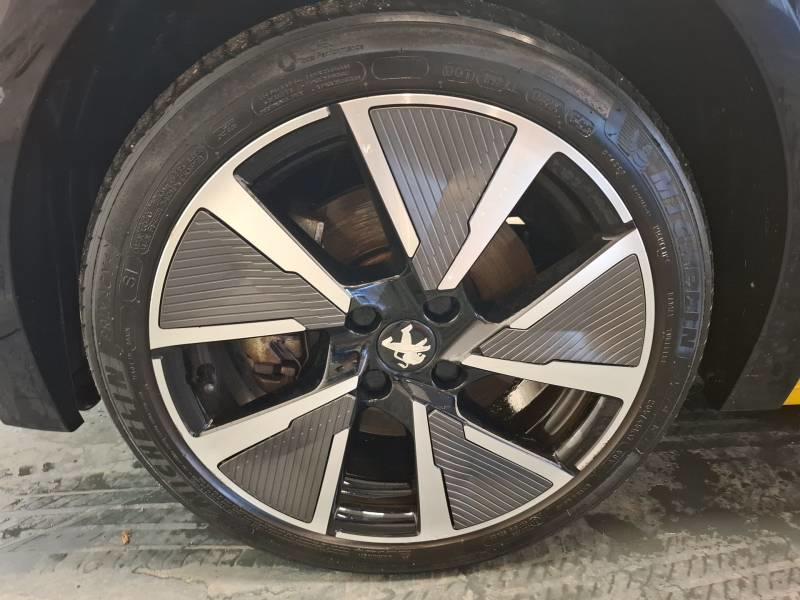Peugeot 208 Electrique 50 kWh 136ch Gt