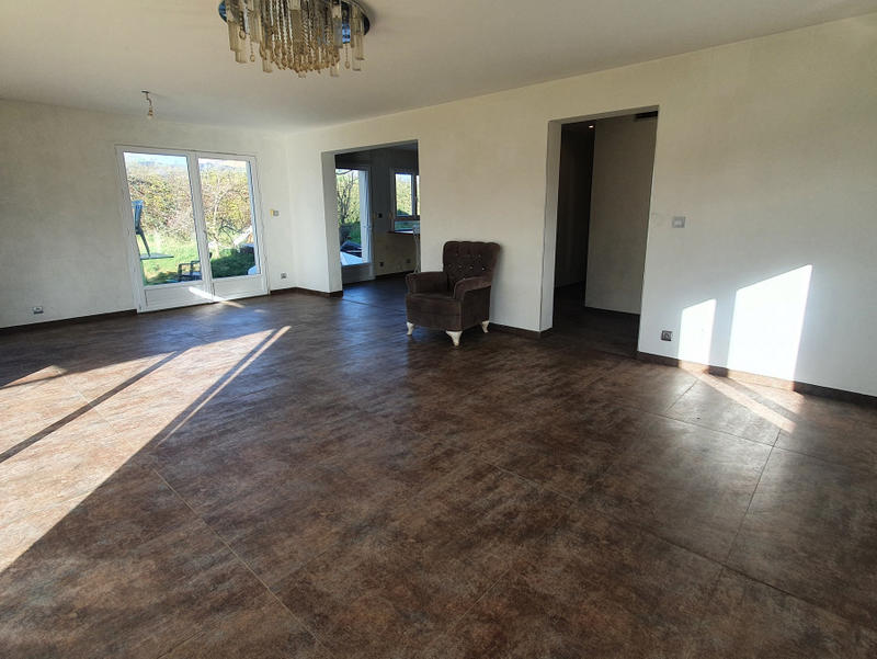 Maison - 170 m² - 6 pièces