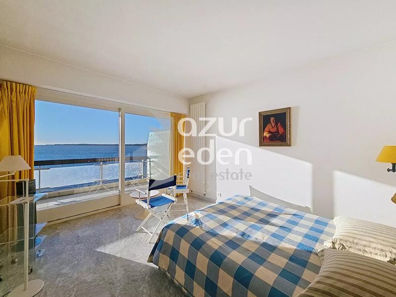 Appartement - 93 m² - 3 pièces