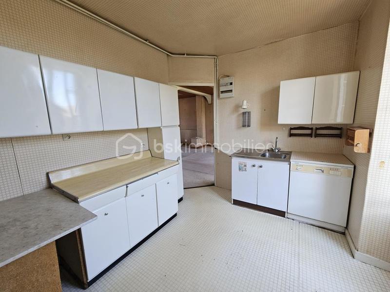 Maison de ville - 190 m² - 11 pièces