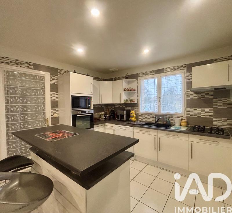 Maison - 126 m² - 5 pièces