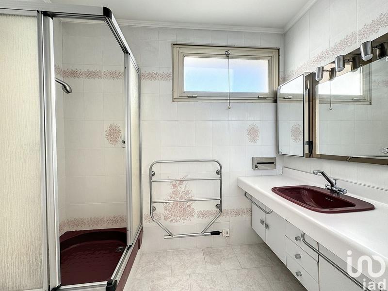 Appartement - 84 m² - 3 pièces