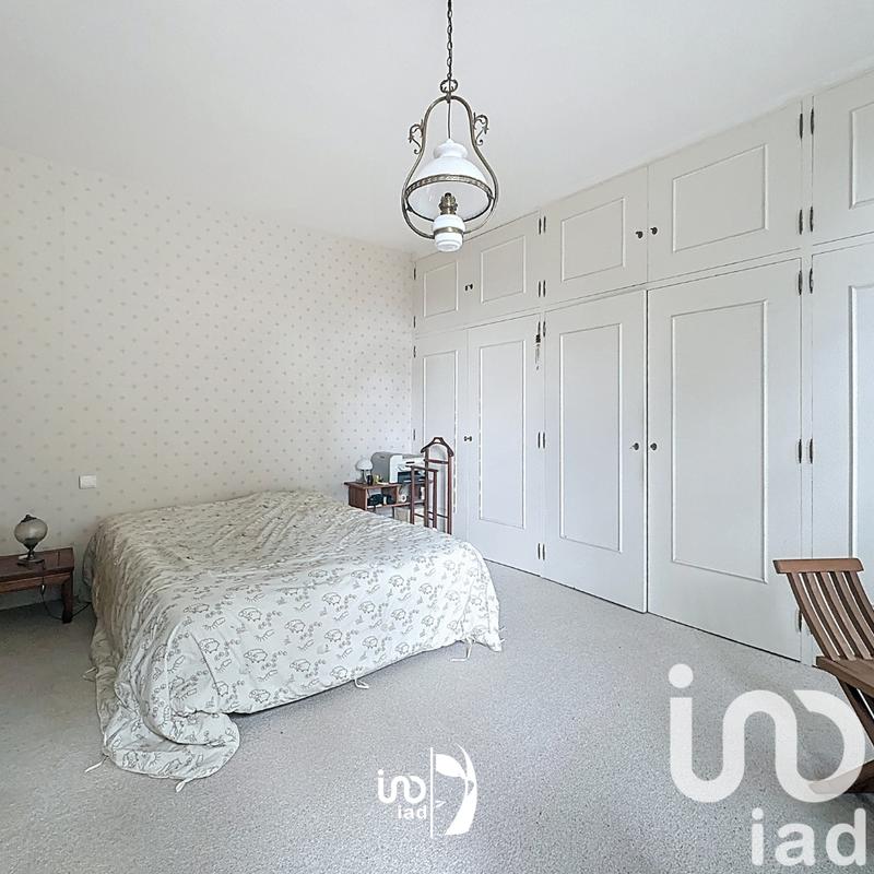 Maison - 246 m² - 7 pièces