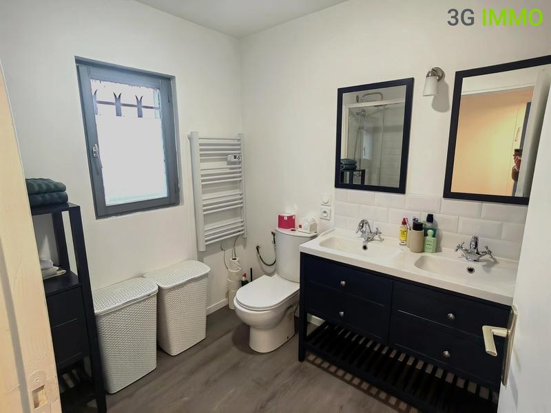 Maison traditionnelle - 130 m² - 7 pièces