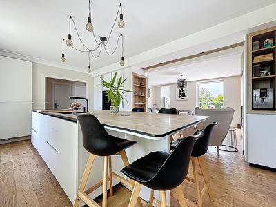 Maison - 136 m² - 6 pièces