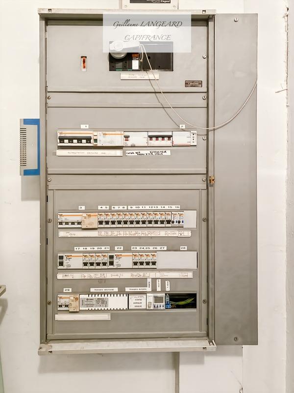 Local commercial - 190 m² - 4 pièces