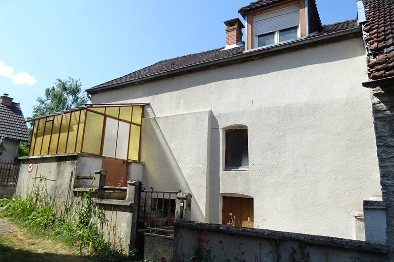 Maison de village - 85 m² - 3 pièces