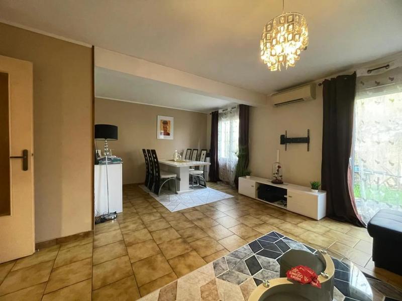 Maison - 88 m² - 5 pièces