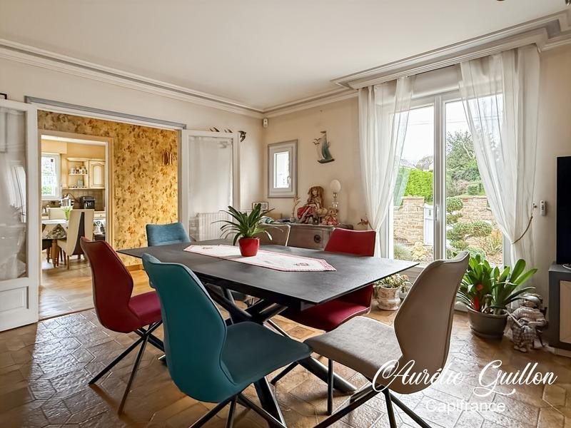 Maison - 152 m² - 7 pièces