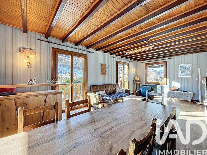 Châlet - 87 m² - 5 pièces