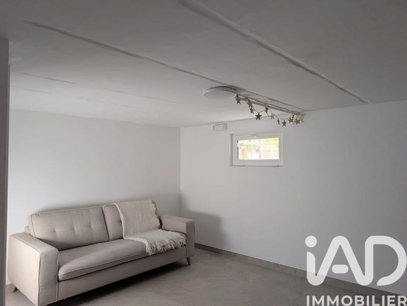 Maison - 213 m² - 8 pièces