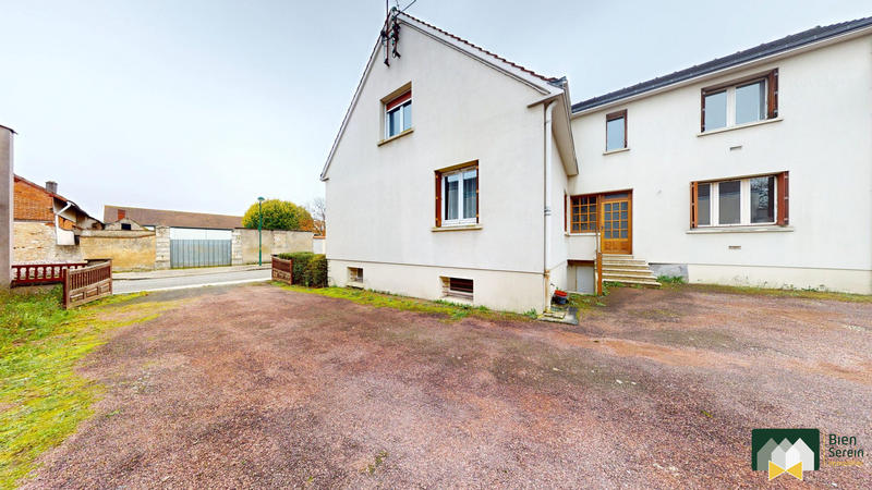 Maison - 170 m² - 7 pièces