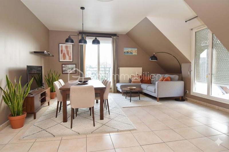 Appartement - 79 m² - 3 pièces