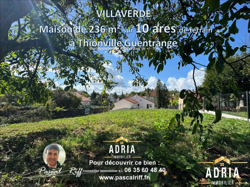 Maison traditionnelle - 236 m² - 11 pièces