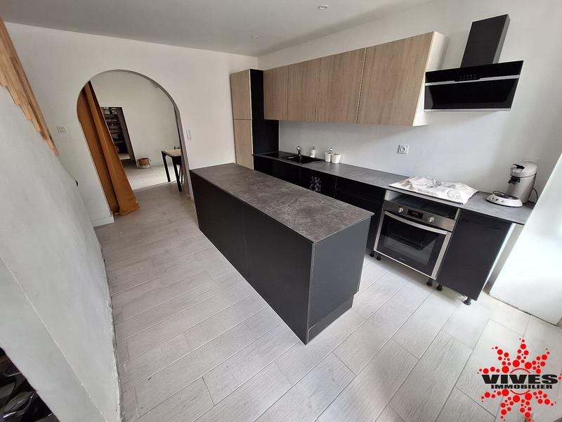 Maison - 90 m² - 5 pièces