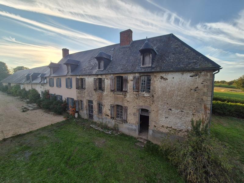 Maison - 150 m² - 8 pièces
