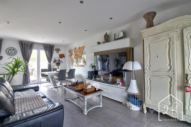 Maison - 76 m² - 4 pièces