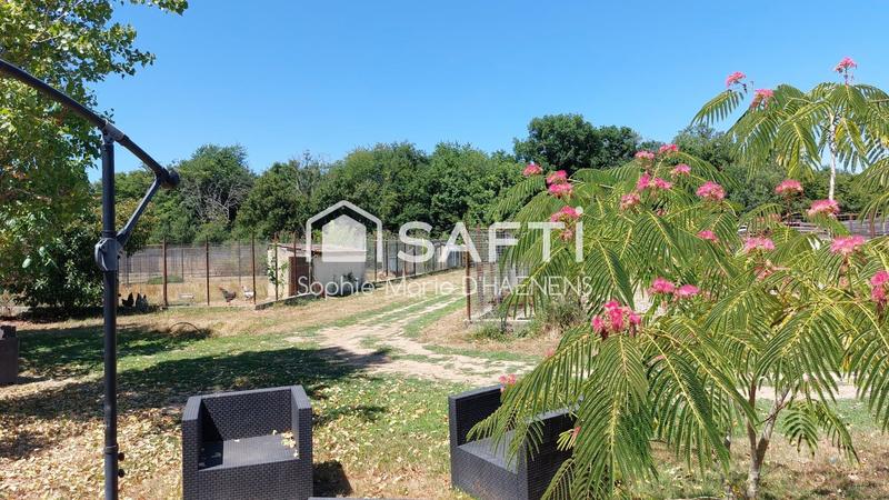 Local commercial - 548 m² - 10 pièces