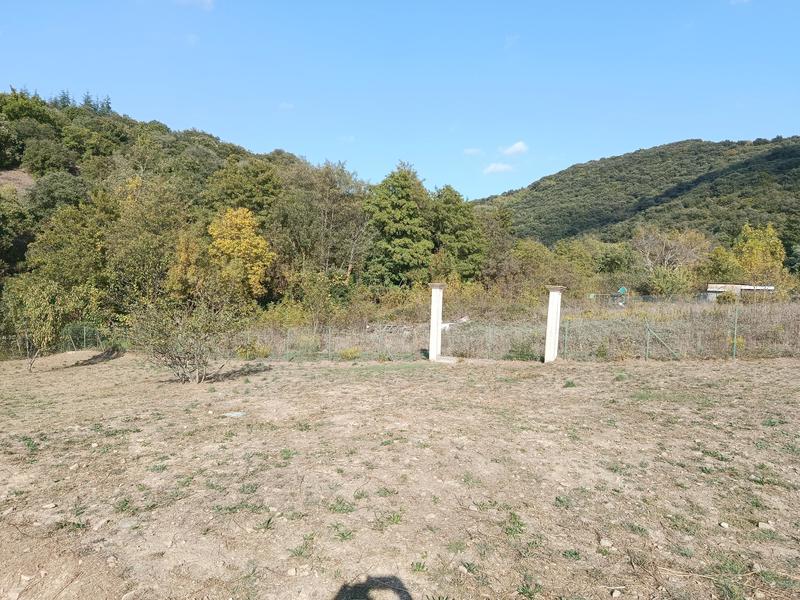 Terrain constructible - 2 011 m²