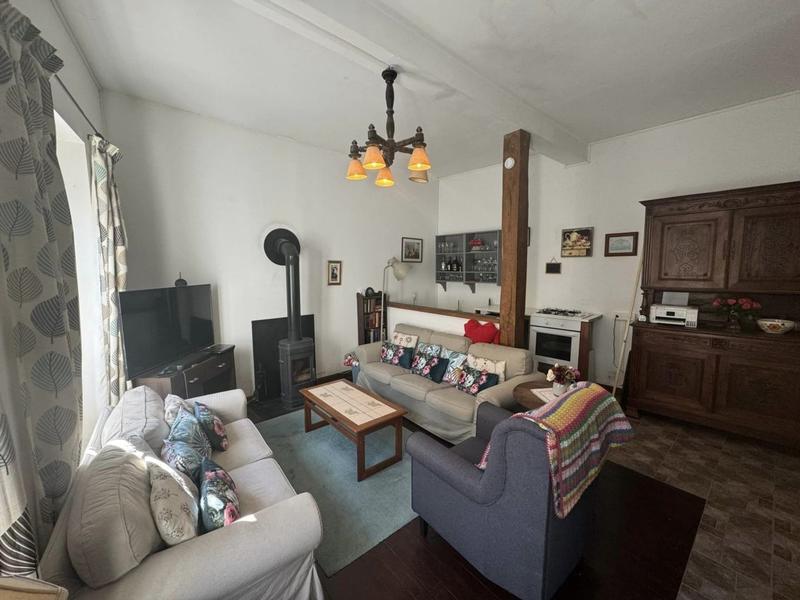 Maison - 157 m² - 7 pièces