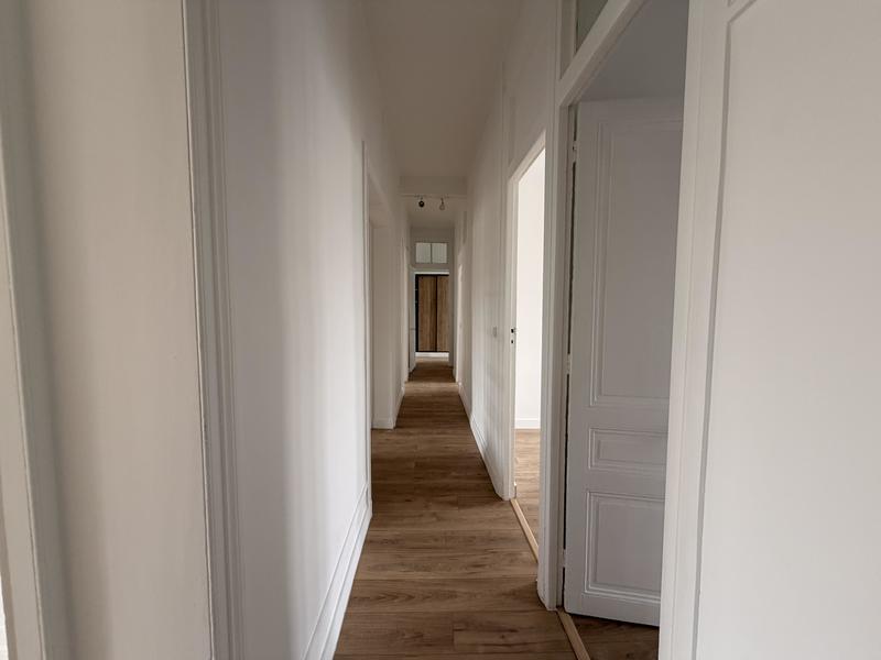 Appartement - 111 m² - 5 pièces