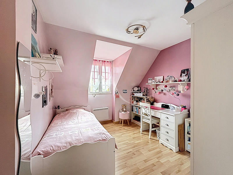 Maison - 140 m² - 7 pièces