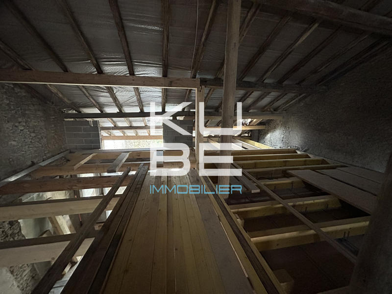 Maison de village - 180 m² - 5 pièces