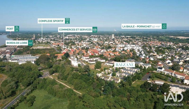 Maison - 96 m² - 4 pièces