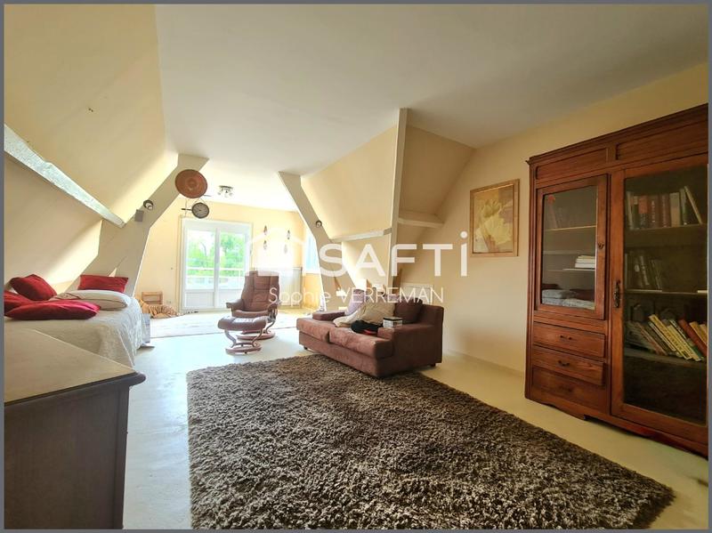 Maison - 162 m² - 6 pièces