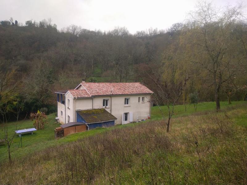 Maison - 177 m² - 9 pièces