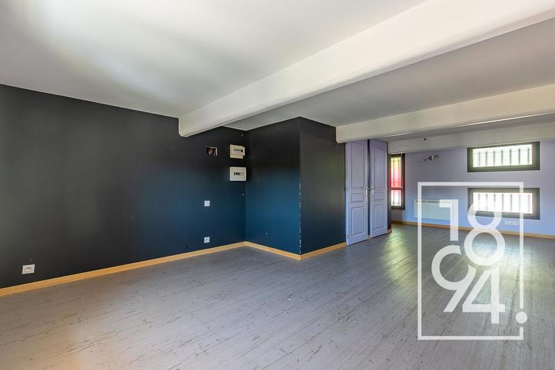 Appartement - 133 m² - 4 pièces