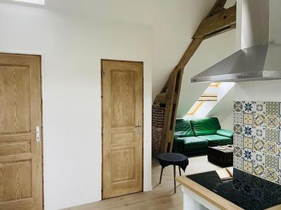 Maison - 360 m² - 12 pièces